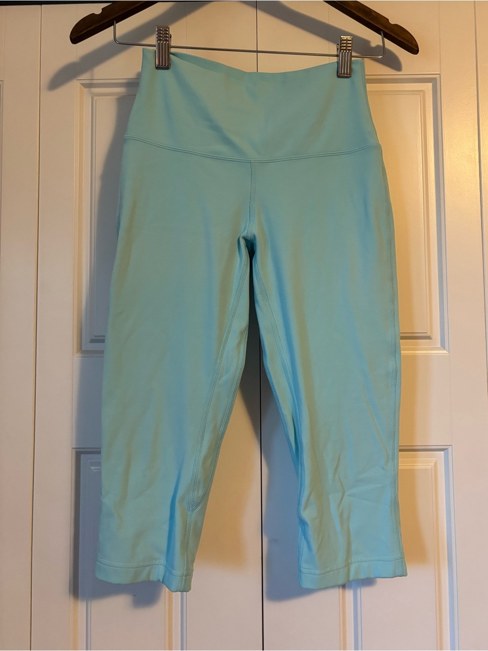 Lululemon, high rise capri leggings